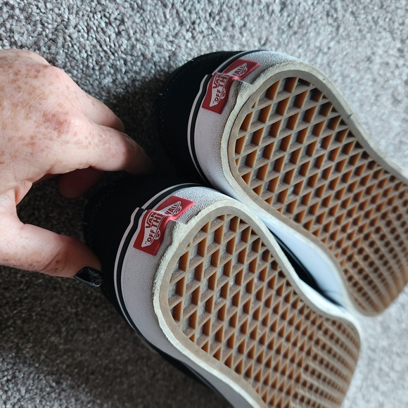 Vans 9.5 Old Skool Shoe - Picture 6 of 8